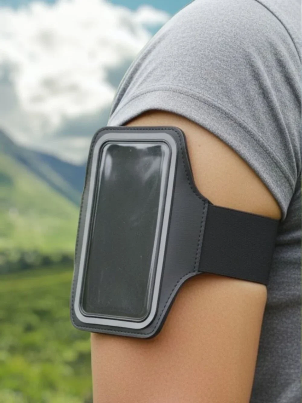 Adjustable Black & Blue Smartphone Armband Transparent Touch Screen Cover